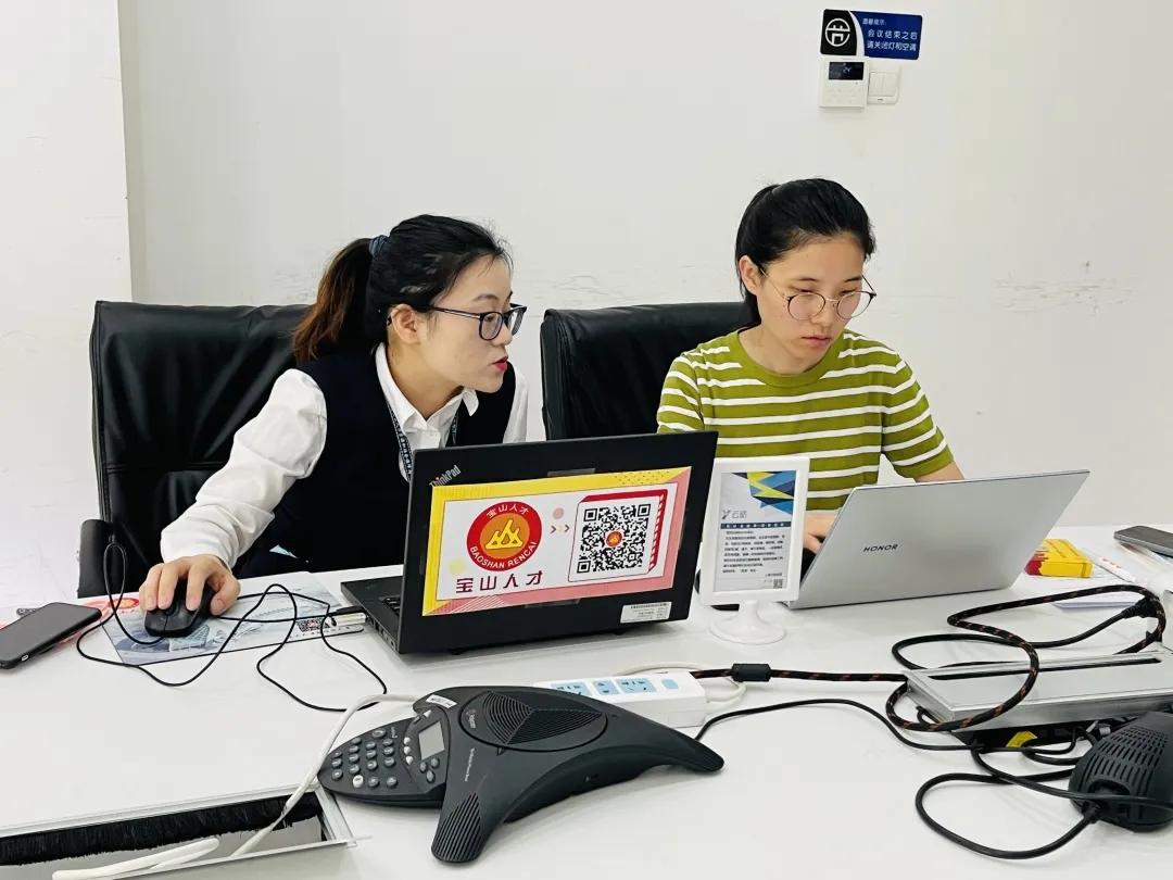 下足三重功夫全面推进人才工作,出实招出硬招推动人才工作