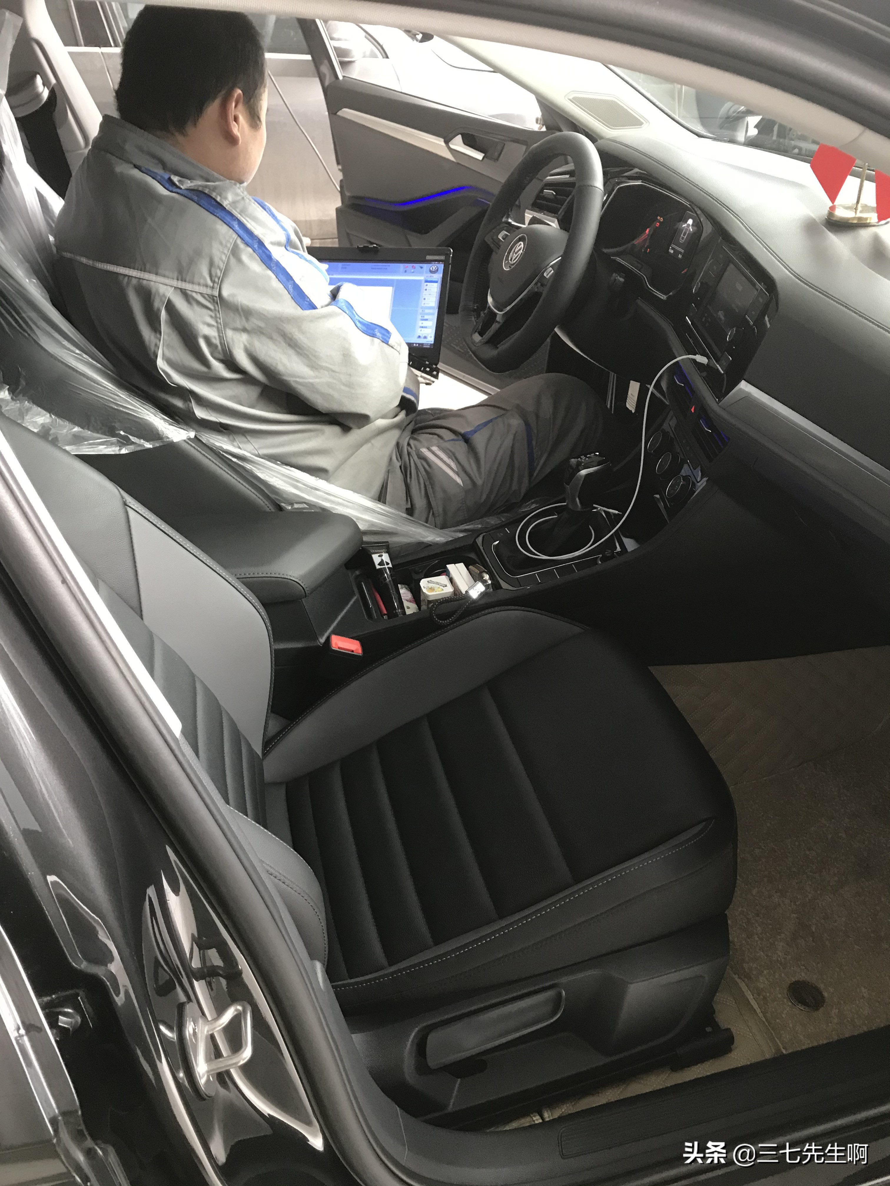 速腾10000公里保养发动机要清洗吗,速腾1.4t保养用什么牌子机油最好