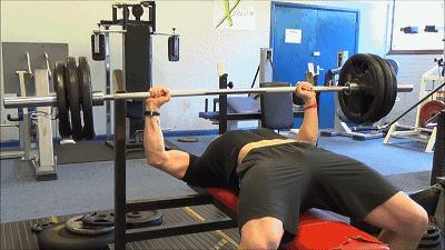 男子被120公斤杠铃压脖死亡后续,140斤杠铃砸中小伙胸部