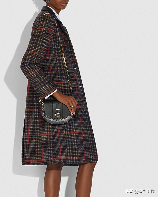 各奢侈品适合秋冬背的包包 (2021秋冬奢侈品包包排名)