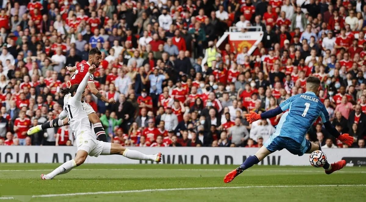 英国抗击疫情,英国疫情下的足球比赛