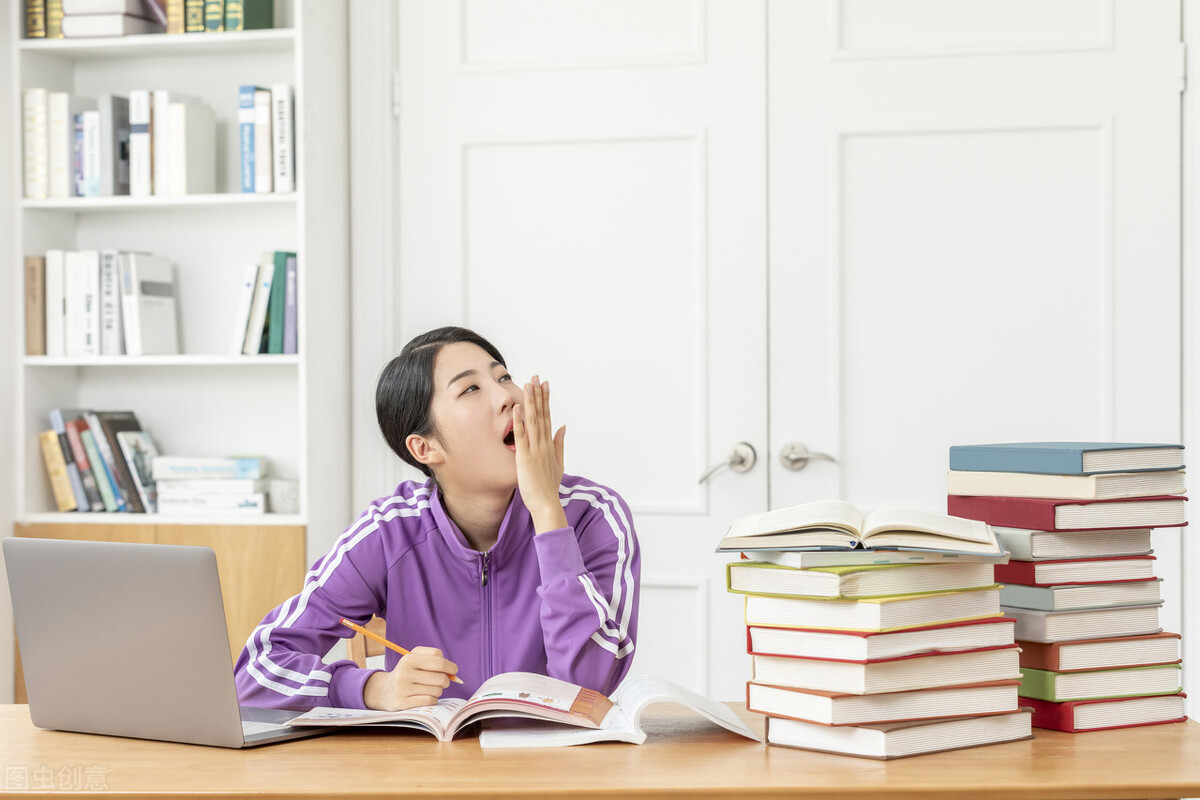 初中体育老师比数学老师还牛你信吗？白岩松说这是真的