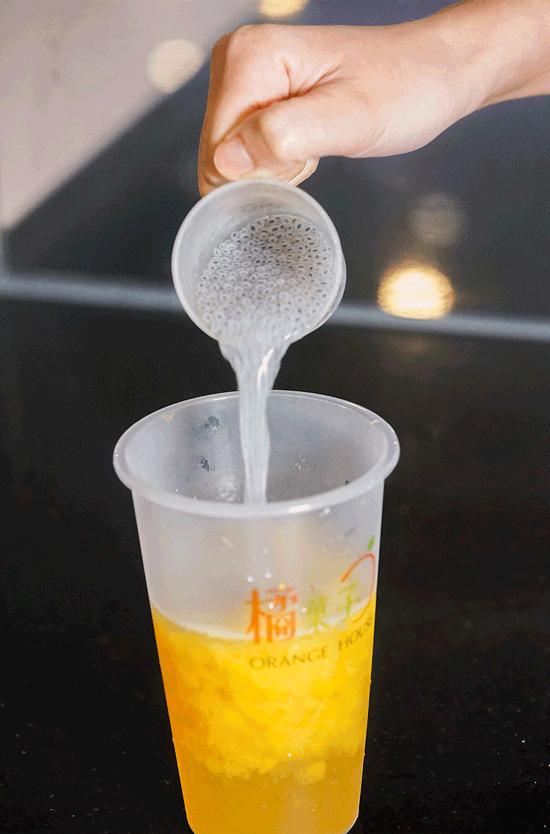 广州超人气果茶来啦！小丑免费请你喝！