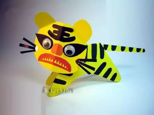 幼师剪纸手工技能大赛作品,幼师贴门上长条创意剪纸