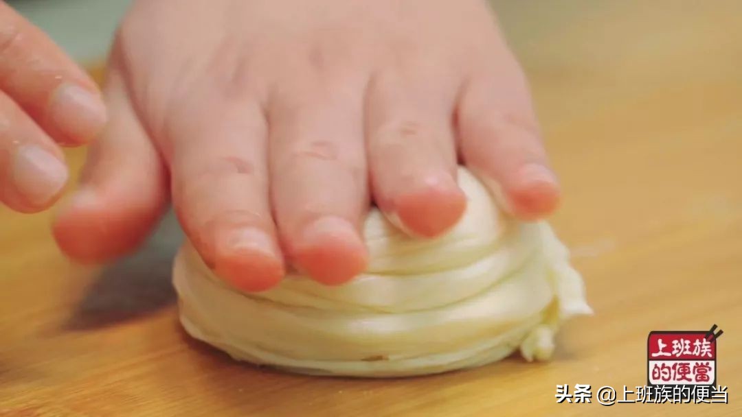 想吃千层饼层次分明,想吃千层饼自己做