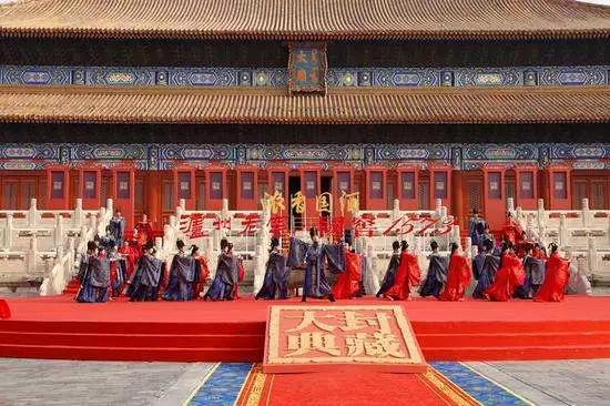 世界上最奢华的宫殿全景高清图片,历史最宏伟的皇家宫殿