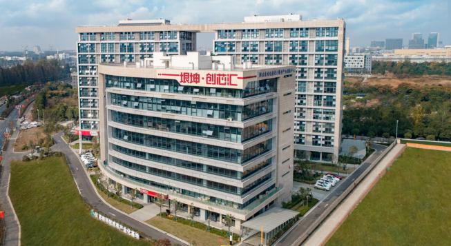 强强联手共创未来的前景,强强联手开启合作共赢新典范