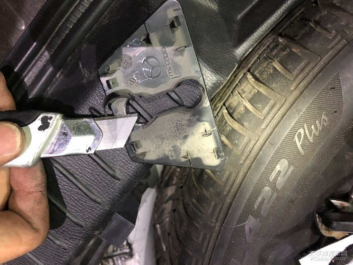 满意的静音电动尾门-门博士产品装车