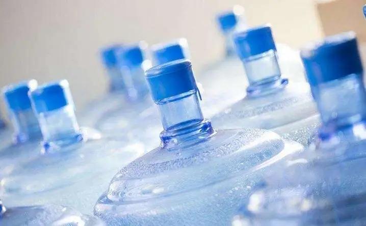 经常喝桶装水好还是自来水好,喝桶装水好还是自来水烧开好