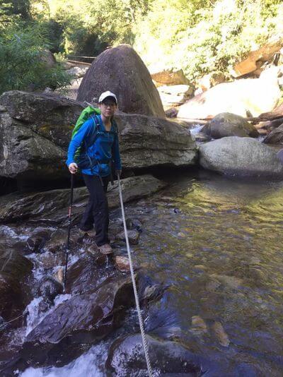 哪种登山鞋轻便防水防滑,lowa登山鞋真的好穿吗