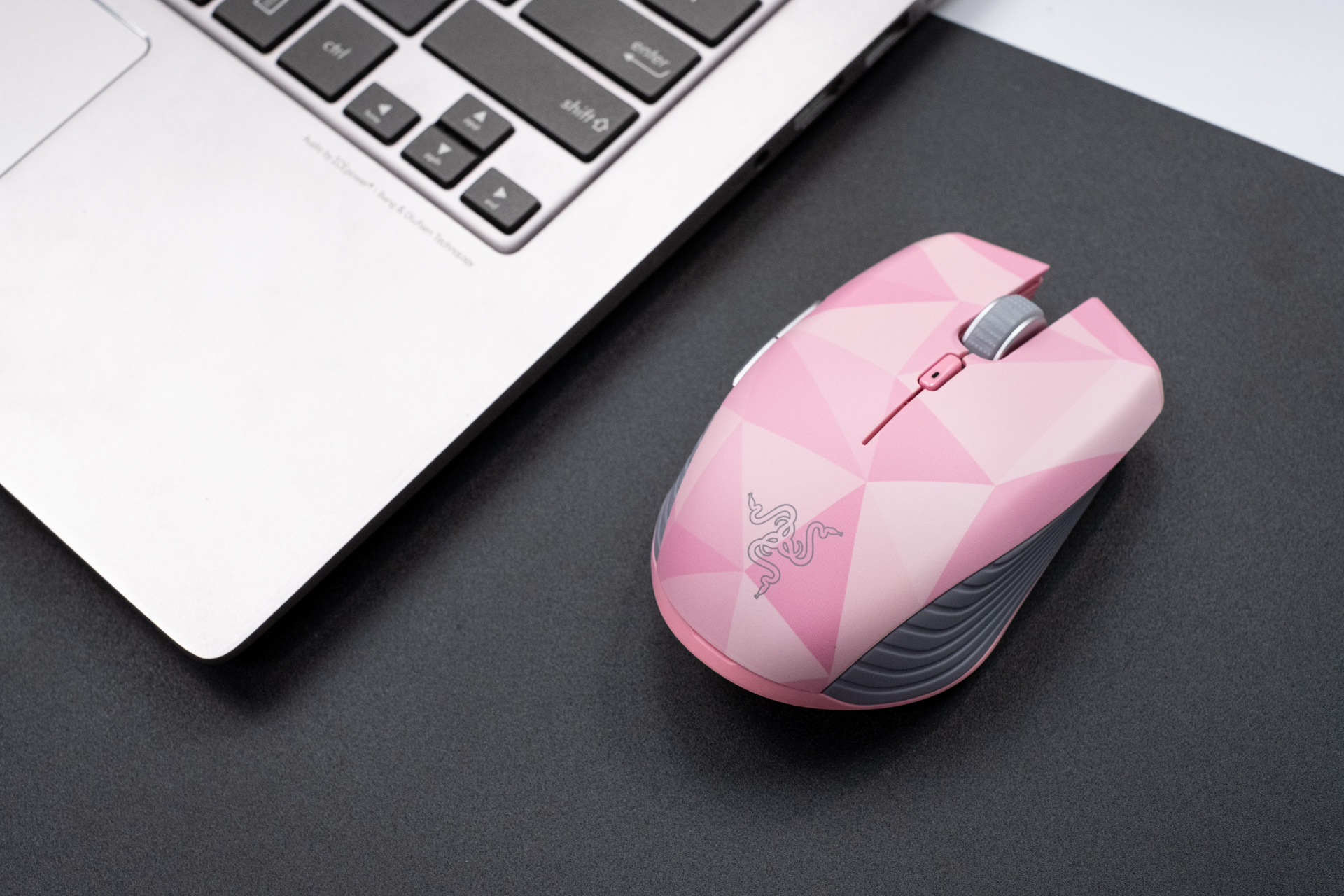 razer雷蛇刺鳞树蝰蓝牙无线双模,雷蛇razer标准版哪个颜色好看