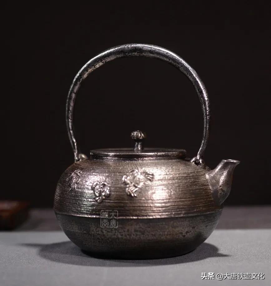 铁壶要不要去锈和水垢,几百的铁壶可以用吗