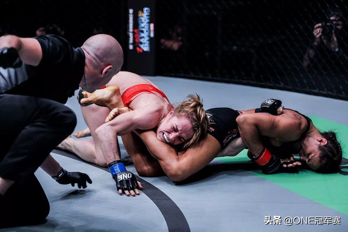 征服不服！柔术女王的格斗简史