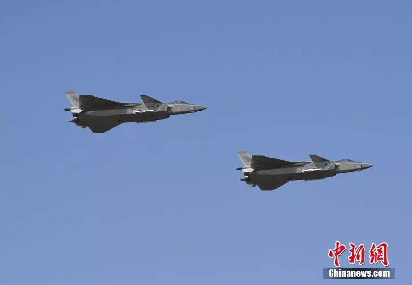 “东风快递”双十一送狗粮空军：不收！生日“我最大”