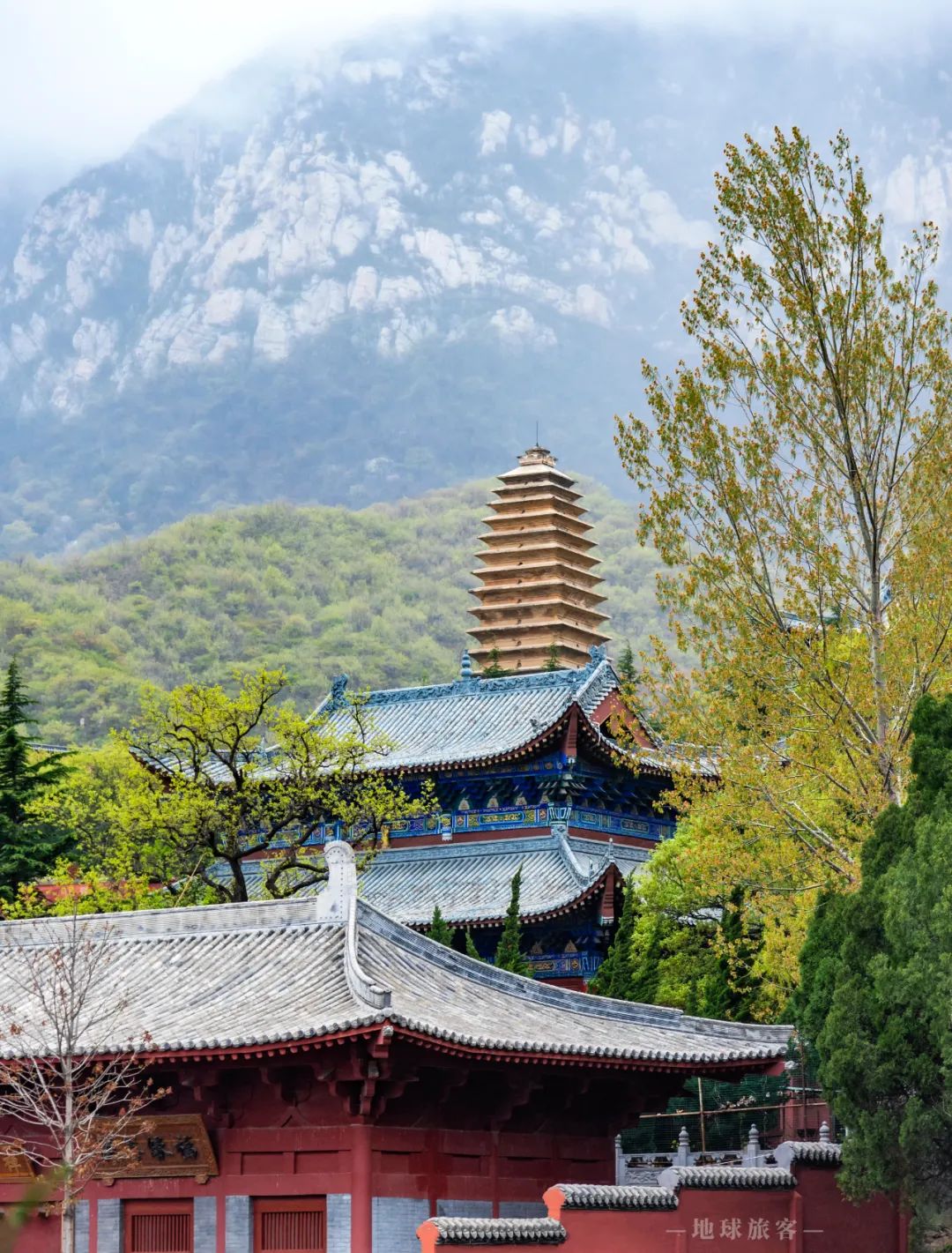 中岳嵩山跟嵩山少林有什么区别吗,被低估的嵩山不止有少林