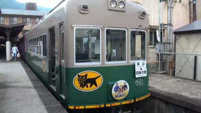 感受一下日本快递员的服务,日本快递员竟然不怕差评