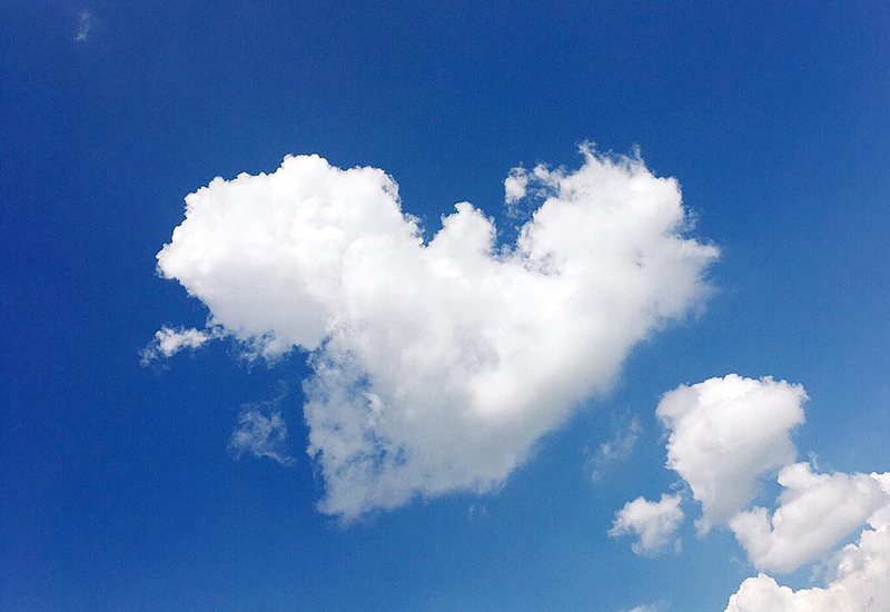 天上的云可以拿来卖吗,90后小伙卖云年入百万