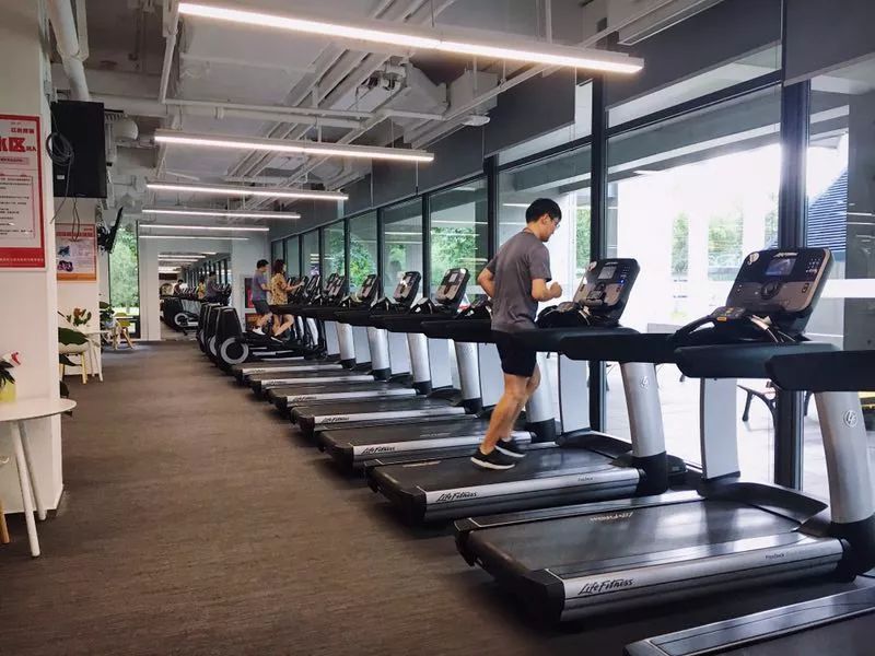 灏忕背蹇墜鎬婚儴,灏忕背鍐呴儴澶фゼ