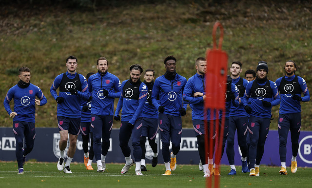 英德大战,英德大战解说