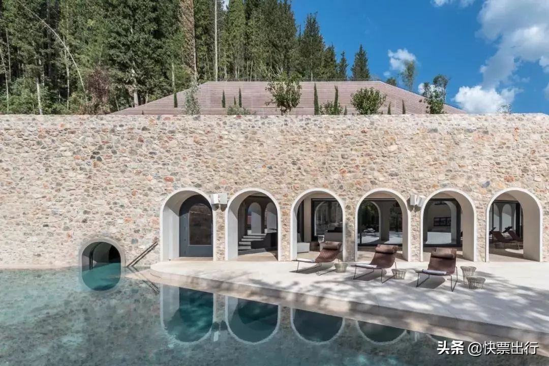 世界十大顶级温泉排行榜,全球十大温泉天堂