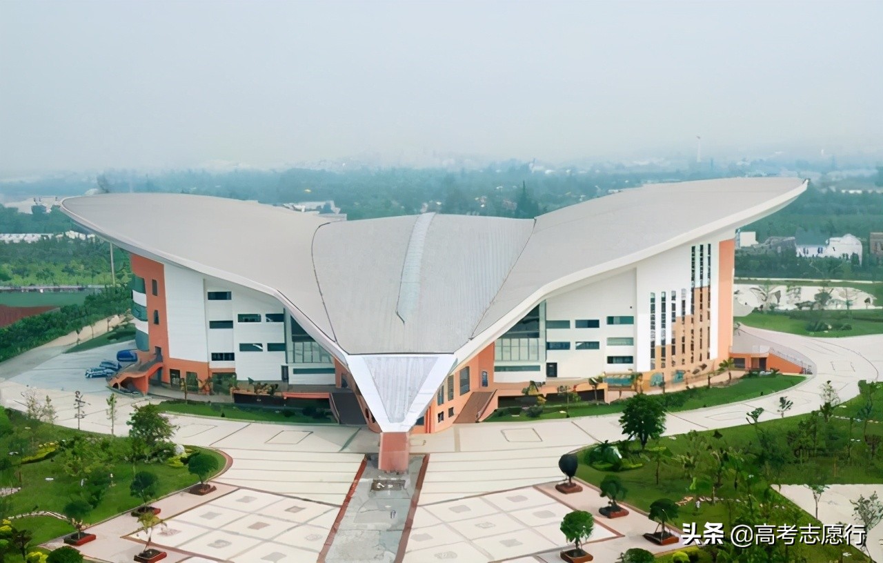 在二本招生的“信息工程”大学,论地域和实力,都值得考虑