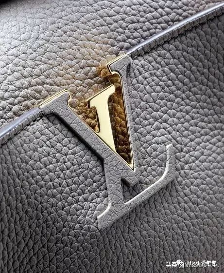 母亲节给妈妈做什么样的包包,母亲节该送什么样的包包