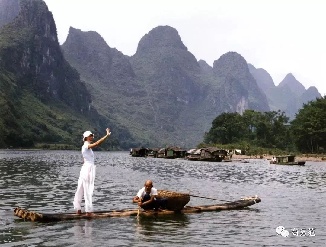 国外明星穿波司登,好莱坞明星穿的大牌