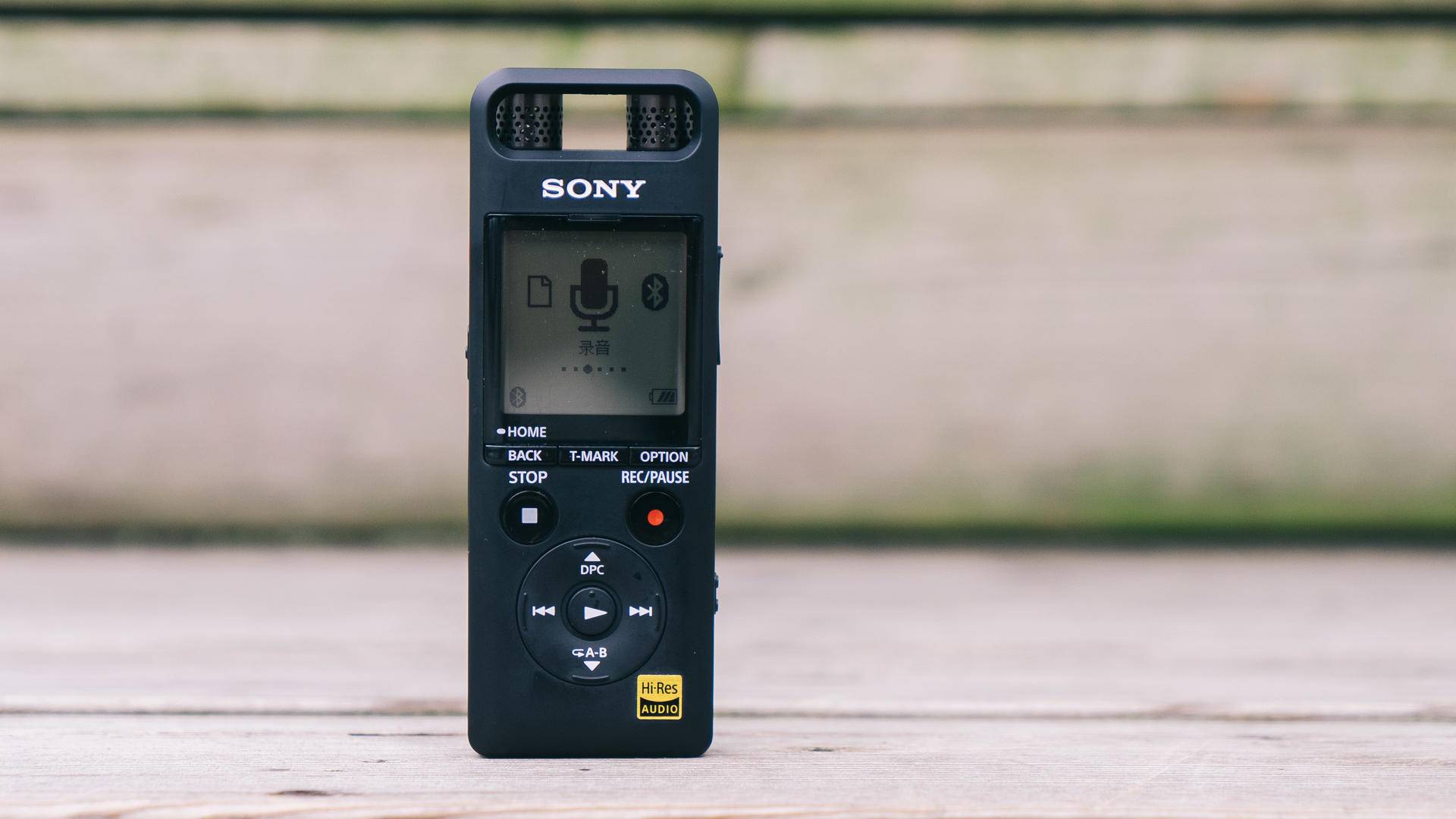 索尼录音笔a10如何说话就录音,索尼录音笔a10可以录视频吗