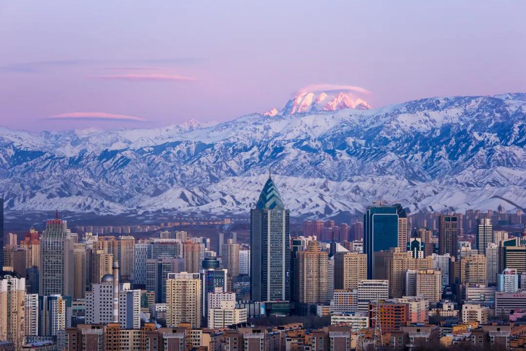 中国西部有什么美丽的风景,中国沿路风光最美铁路