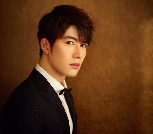 黄景瑜和陈学冬的综艺节目是什么,黄景瑜和陈学冬你会选谁