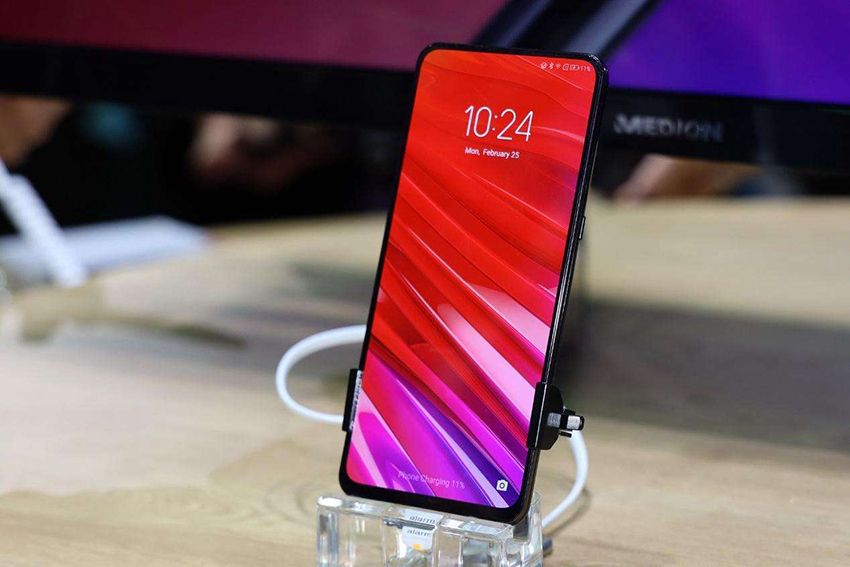 比电竞联想拯救者更好,比联想拯救者y70还便宜的手机