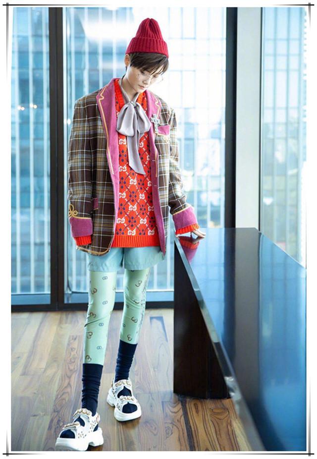 冬天穿什么样的裤袜最好看百搭,秋冬必备的连裤袜你选对了吗