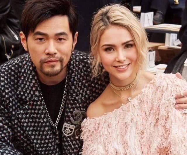 昆凌是混血吗,李小璐昆凌混血照