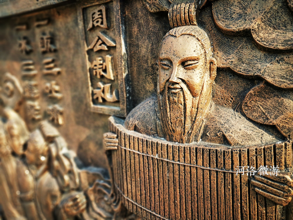 古色古香的大门,庄严气派的中式大门