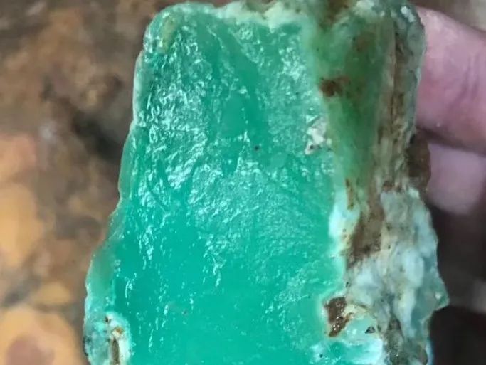 新型红绿灯靠谱吗,又简单又好看的红绿灯