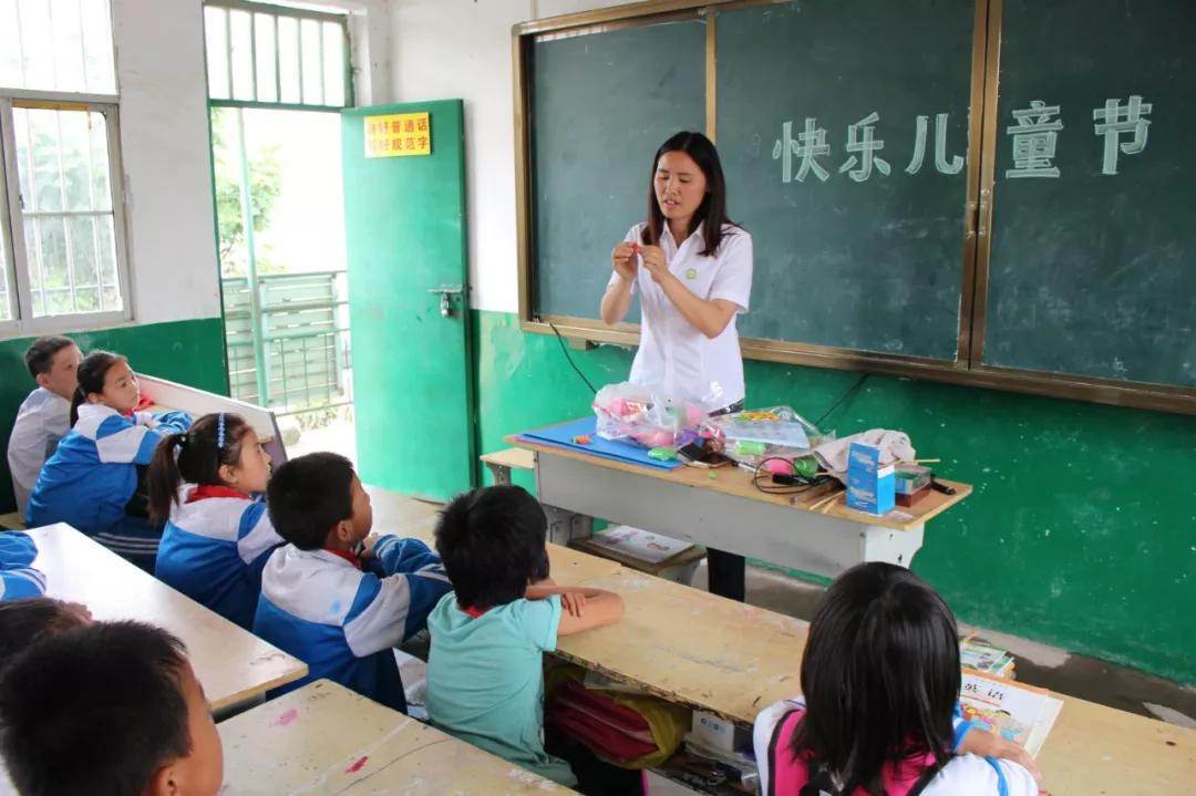 邓州市花洲实验小学少先队,邓州市北京路小学六一儿童节