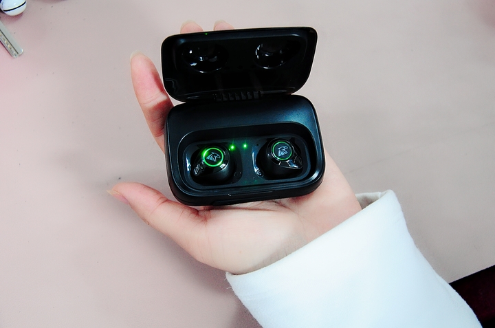 好用不超过50块钱的耳机,亿格瑞a5二代听音乐