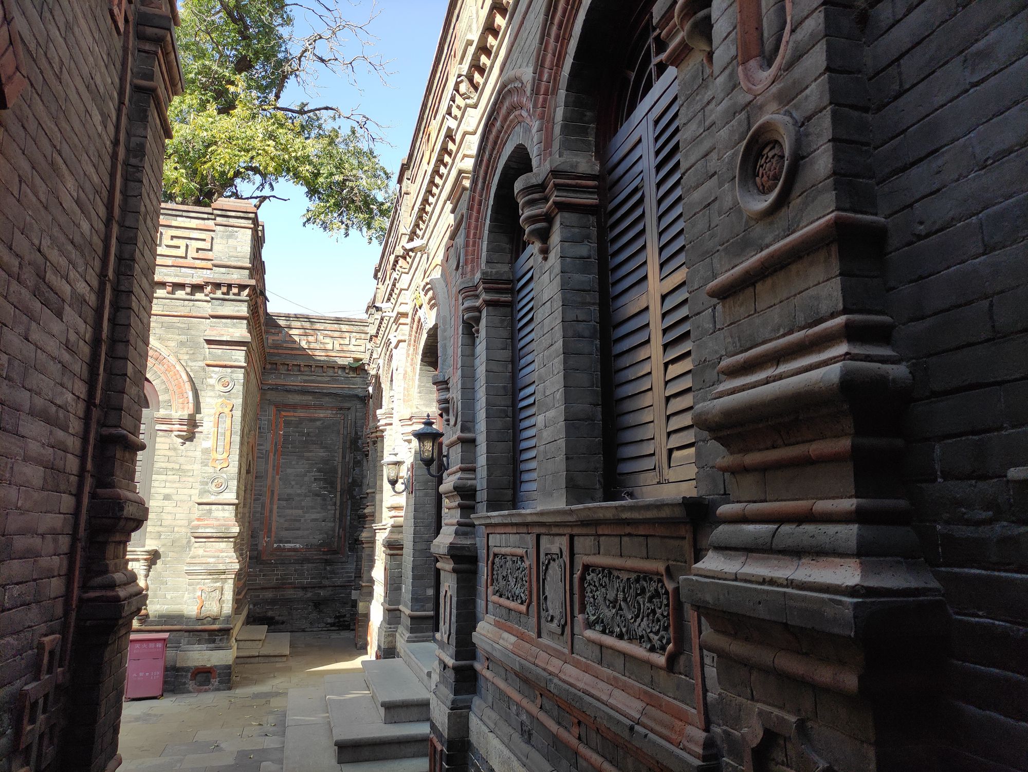 欣赏年画、邂逅大海、闲逛宜家，将生活过成诗与远方