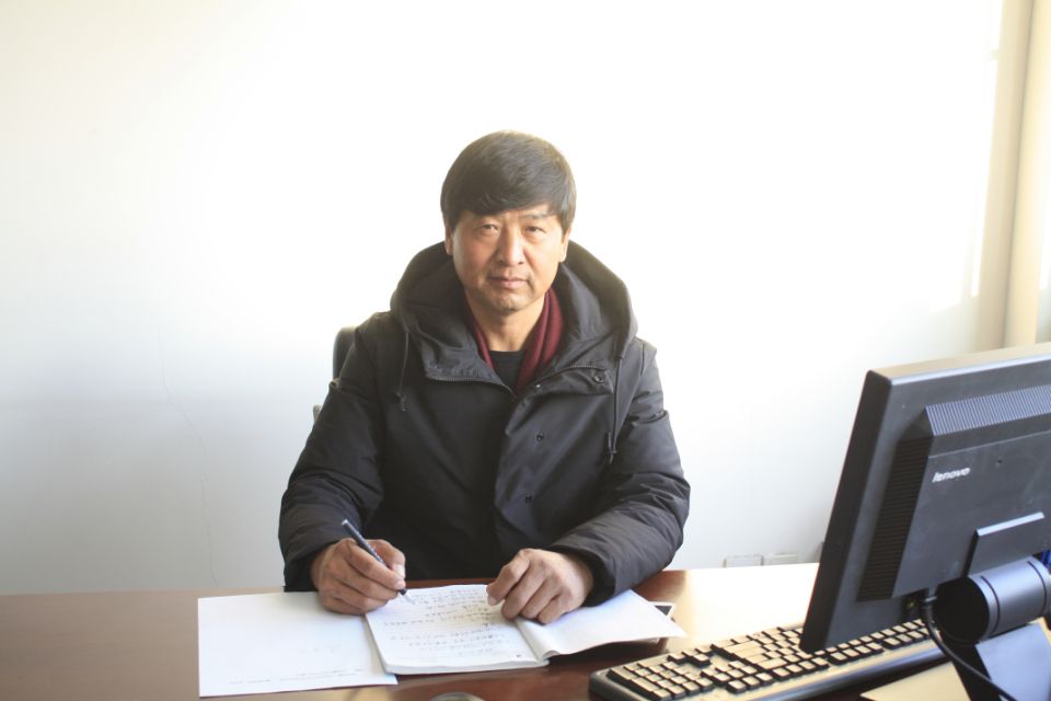 不忘初心砥砺前行再创佳绩,不忘初心砥砺奋斗继续前进