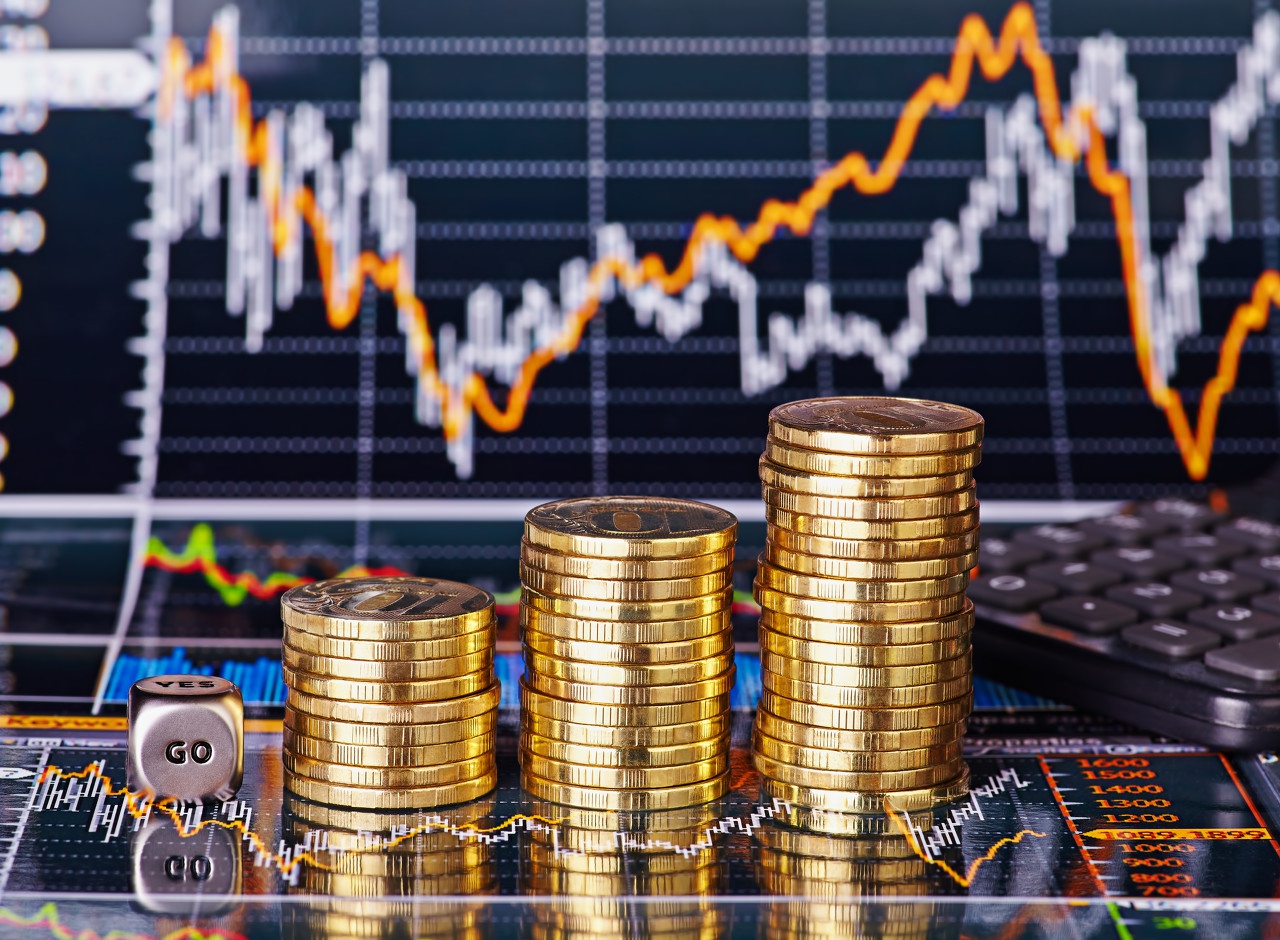 央行回应近期以来金融市场波动,投资者担忧经济政策美股涨跌