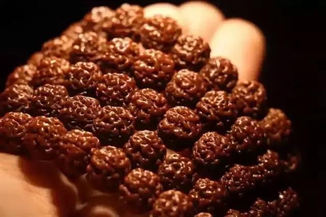 什么手串寓意好适合年轻人,23种手串代表什么