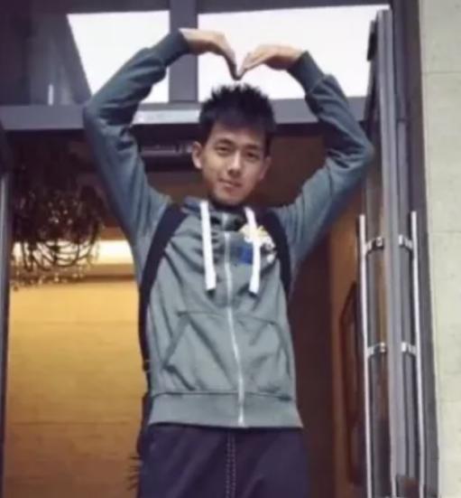 “荆州小胖”李现的娱圈历险记