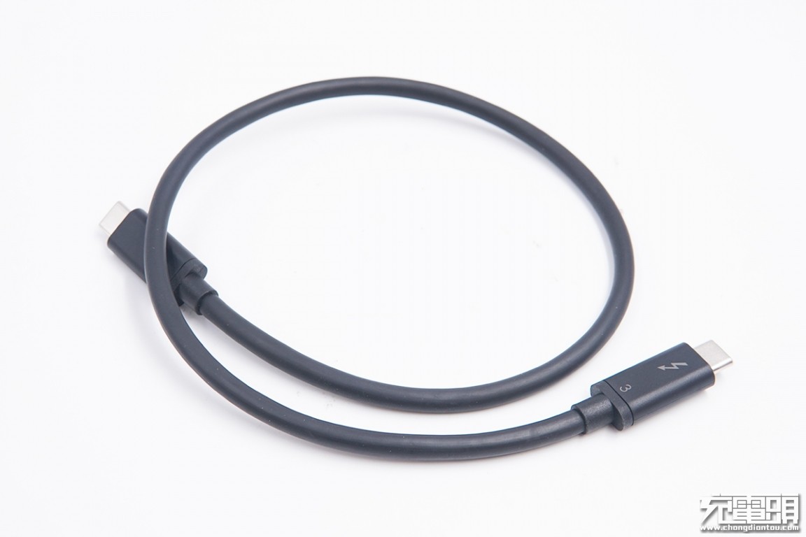 雷电三dp接口,雷电接口支持pd充电