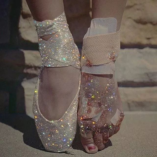 万物皆可「施华洛世奇」！大概没有这个妹子造不出的blingbling