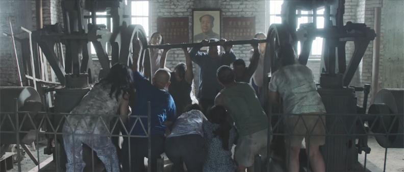 唐山大地震生还矿工,700米地下矿难真实救援视频