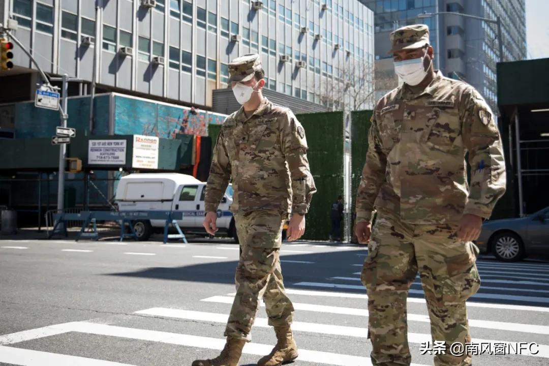 这一次，终于看清美国人的本性