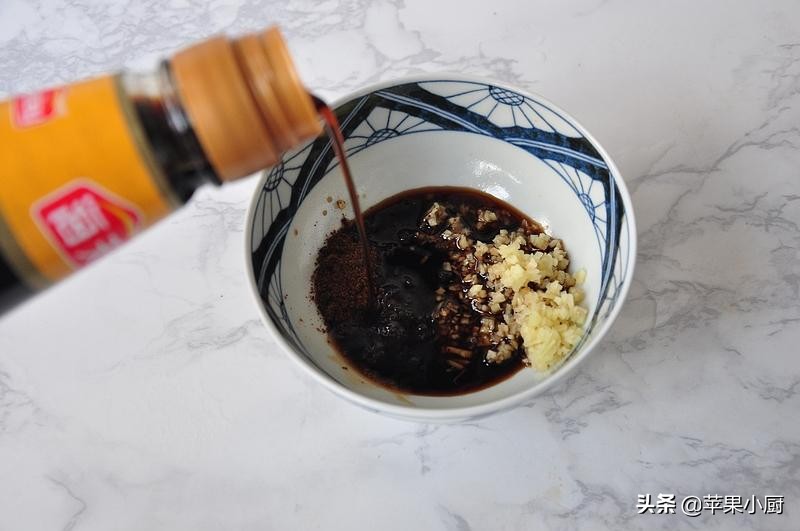 蒸大闸蟹需要放哪些调料,蒸大闸蟹需要什么调味料