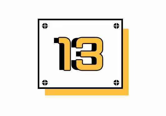 在地铁上男生搂住女生的腰,广州情侣在地铁上互相搂腰