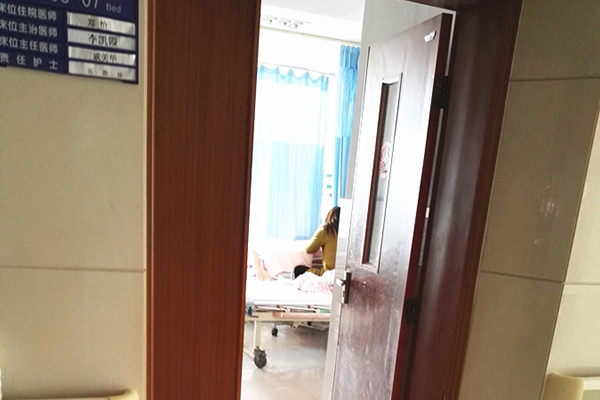 饭后食管反流是什么原因,饭后胃烧心反流是什么原因