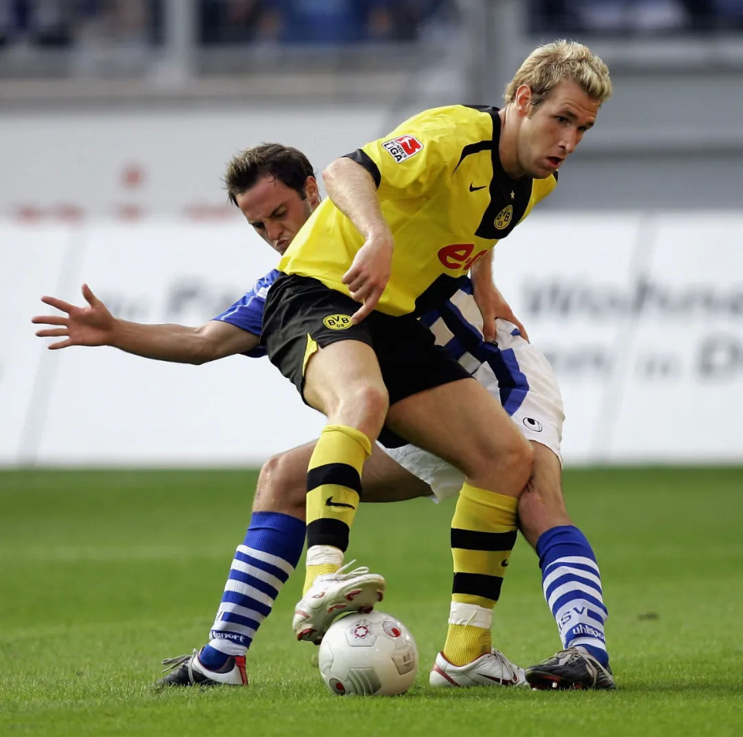 大黄蜂solo首秀猛萌,大黄蜂率先挺进决赛